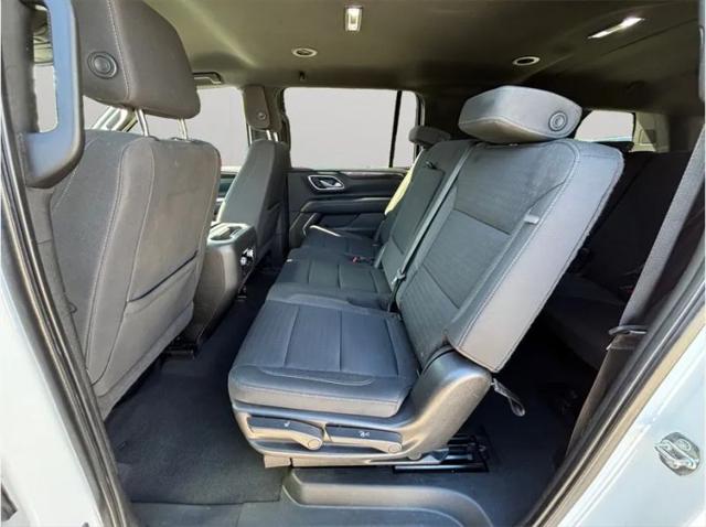 2022 GMC Yukon XL 4WD SLE