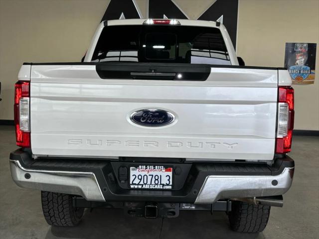 2017 Ford F-350 LARIAT