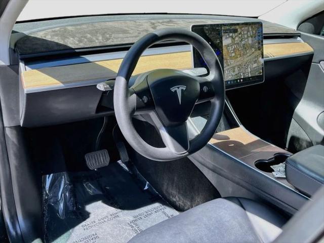 2021 Tesla Model Y Standard Range Rear-Wheel Drive
