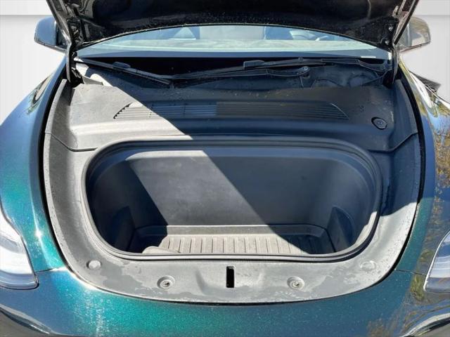 2021 Tesla Model Y Standard Range Rear-Wheel Drive