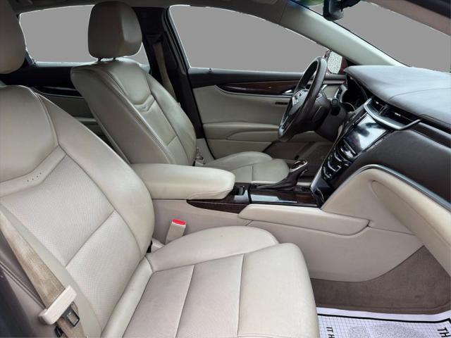 2016 Cadillac XTS Luxury Collection