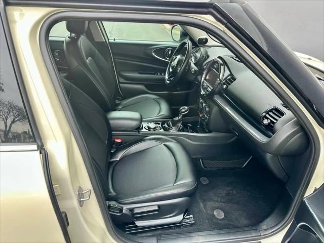 2016 MINI Cooper Clubman Cooper