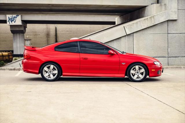 2004 Pontiac GTO Base