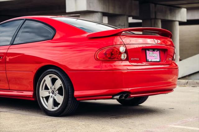 2004 Pontiac GTO Base