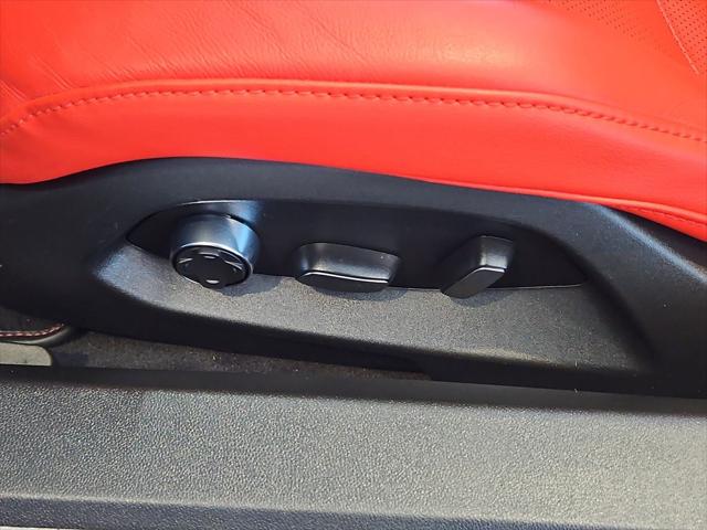 2023 Chevrolet Corvette Stingray RWD Convertible 2LT