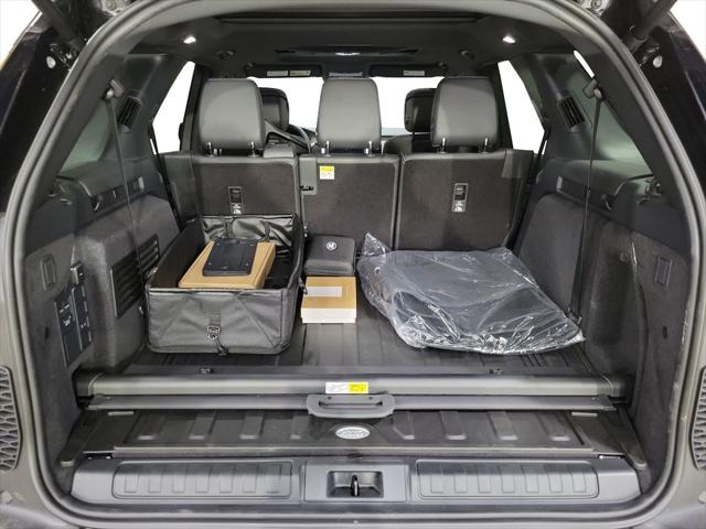 2026 Land Rover Discovery Gemini Edition
