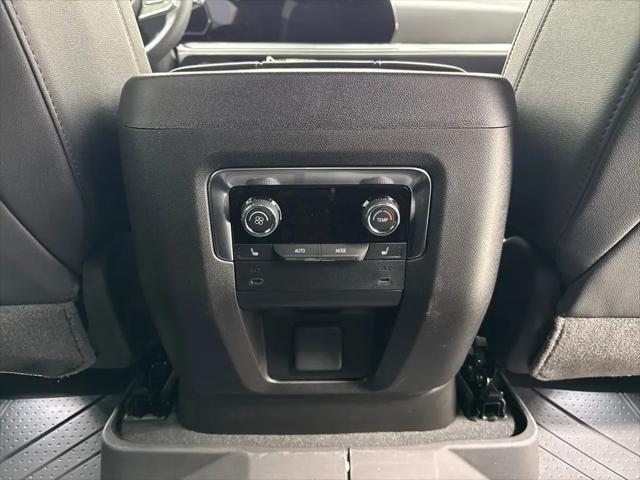 2026 Chevrolet Tahoe 4WD Premier
