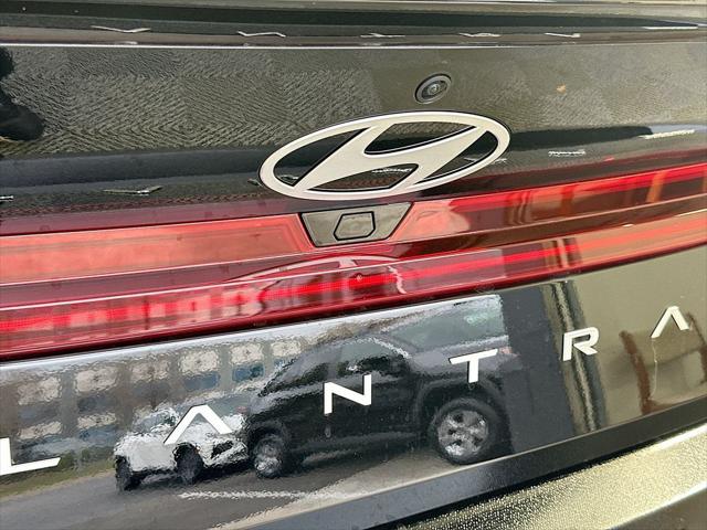 2026 Hyundai Elantra Hybrid SEL Sport
