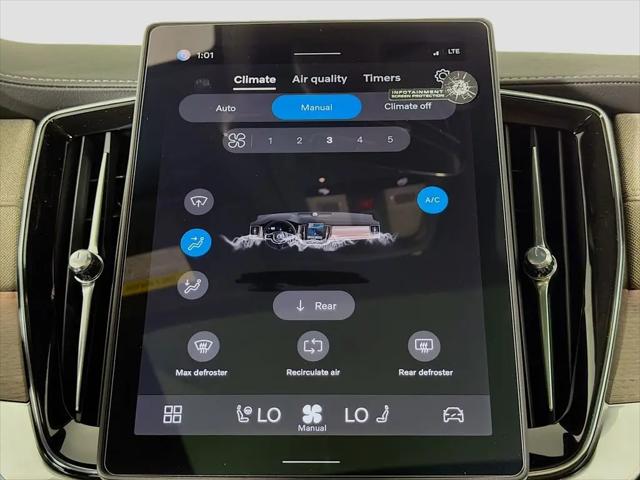 2026 Volvo XC90 Plus, B6 AWD Gas (mild hybrid), Gasoline, Bright, 7 Seats