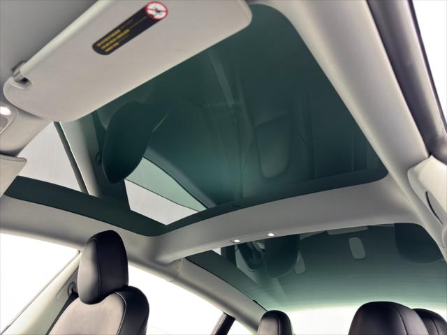 2021 Tesla Model 3 Standard Range Plus Rear-Wheel Drive