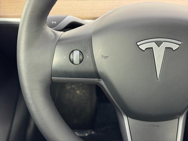2021 Tesla Model 3 Standard Range Plus Rear-Wheel Drive