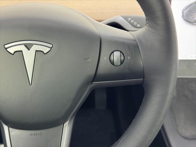 2021 Tesla Model 3 Standard Range Plus Rear-Wheel Drive