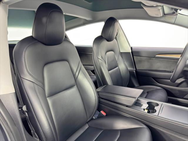 2021 Tesla Model 3 Standard Range Plus Rear-Wheel Drive