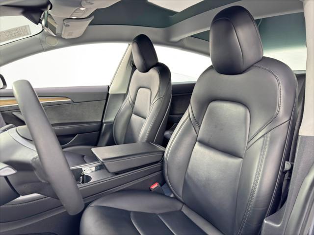 2021 Tesla Model 3 Standard Range Plus Rear-Wheel Drive