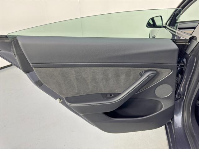 2021 Tesla Model 3 Standard Range Plus Rear-Wheel Drive