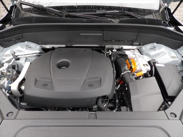 2026 Volvo XC90 Plug-In Hybrid Ultra, T8 AWD, Electric/Gasoline, Bright, 7 Seats