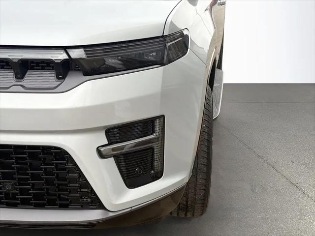 2026 Jeep Grand Wagoneer Limited Altitude 4x4