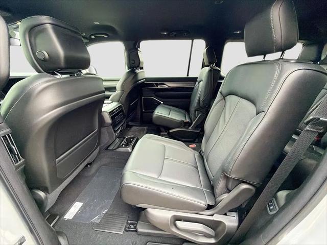 2026 Jeep Grand Wagoneer Limited Altitude 4x4