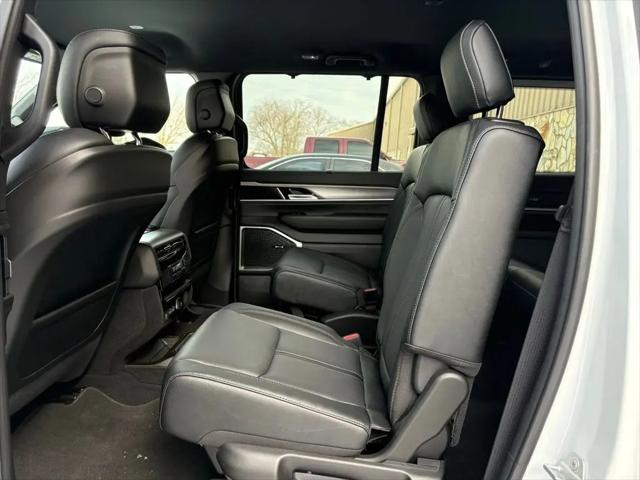 2026 Jeep Grand Wagoneer Limited Altitude 4x4