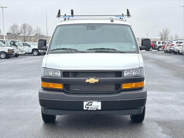 2026 Chevrolet Express Cargo Van 2500 Regular Wheelbase, WT, RWD