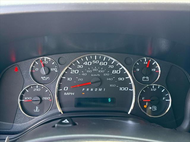 2026 Chevrolet Express Cargo Van 2500 Regular Wheelbase, WT, RWD