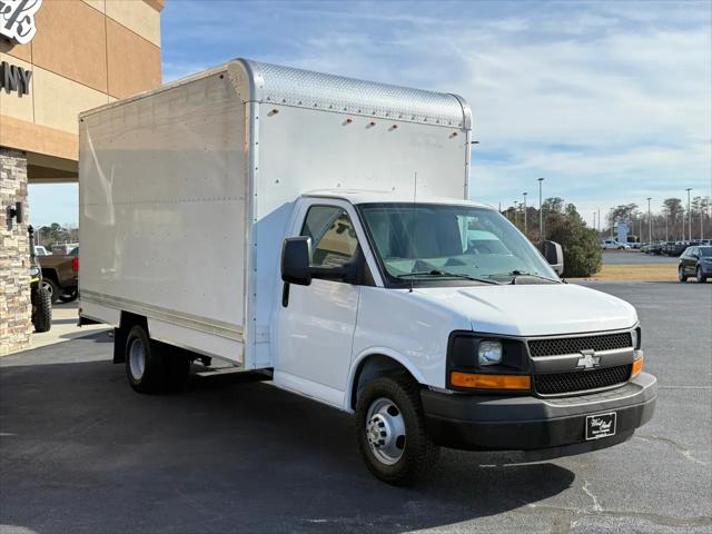 2015 Chevrolet Express Cutaway 3500