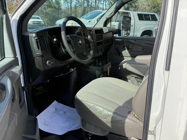 2015 Chevrolet Express Cutaway 3500