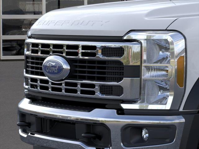 2025 Ford 600 XL
