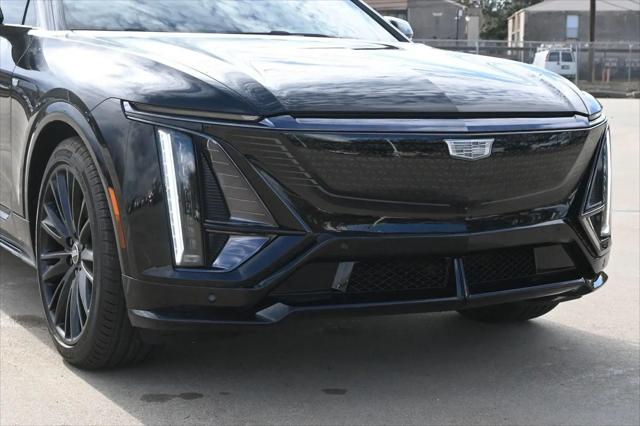 2026 Cadillac iQ V-Series Premium AWD