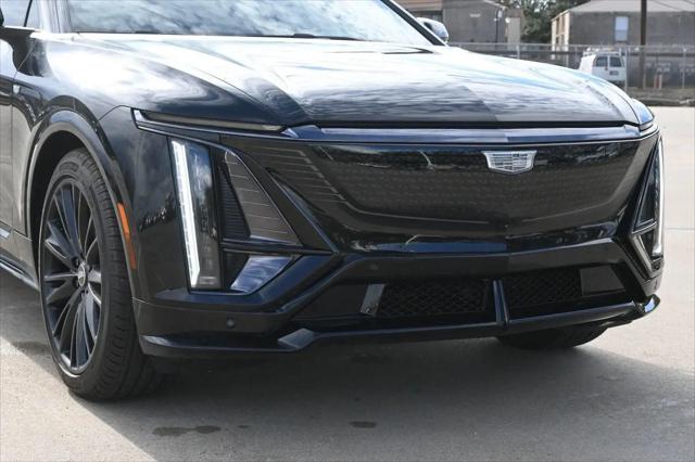 2026 Cadillac iQ V-Series Premium AWD