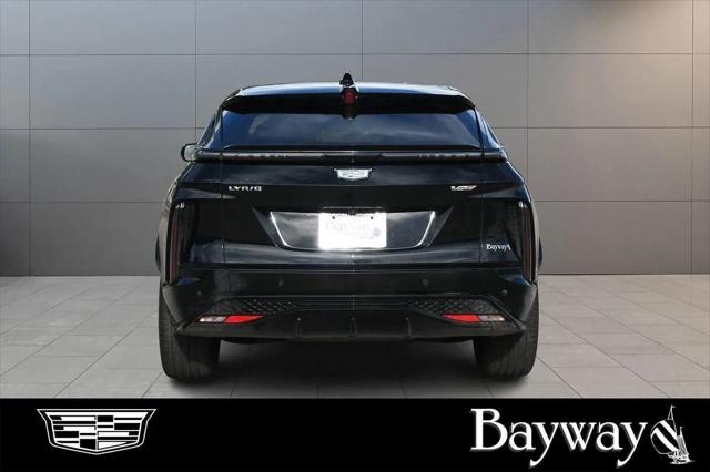 2026 Cadillac iQ V-Series Premium AWD