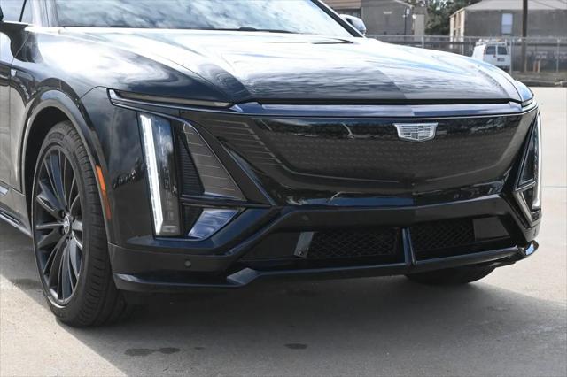 2026 Cadillac iQ V-Series Premium AWD