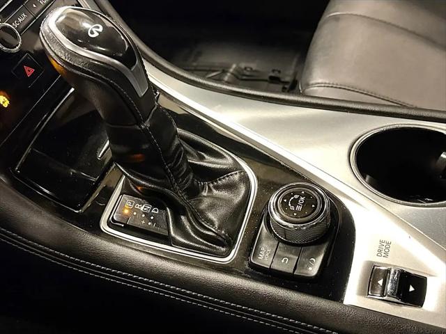 2017 INFINITI Q60 2.0t Premium