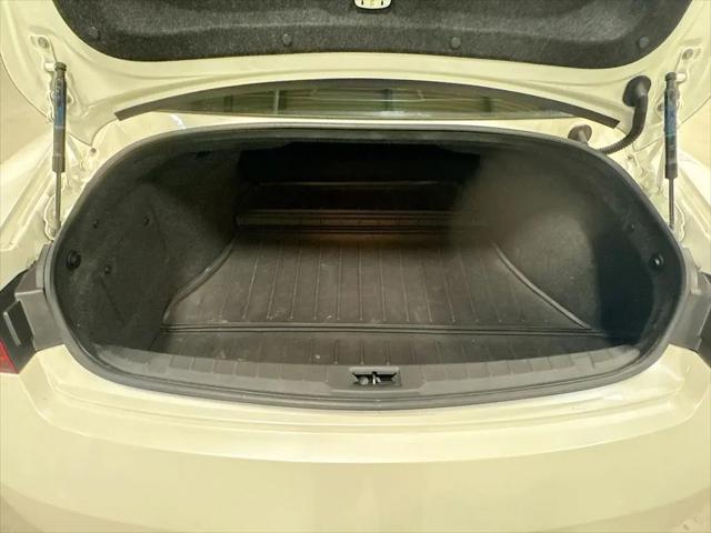 2017 INFINITI Q60 2.0t Premium