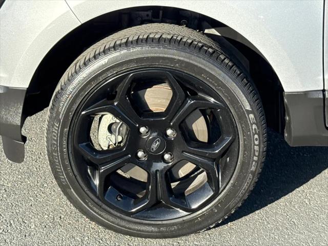 2022 Ford EcoSport SES