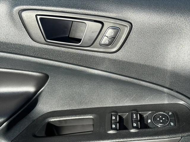 2022 Ford EcoSport SES