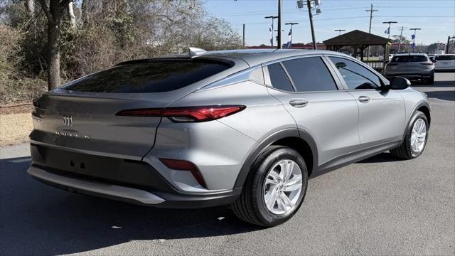 2026 Buick NV Preferred FWD