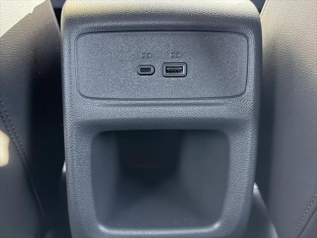 2026 Buick NV Preferred FWD