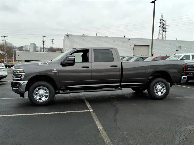 2026 Ram 2500 Tradesman Crew Cab 4x4 8' Box