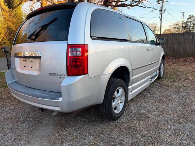 2010 Dodge Grand Caravan SXT