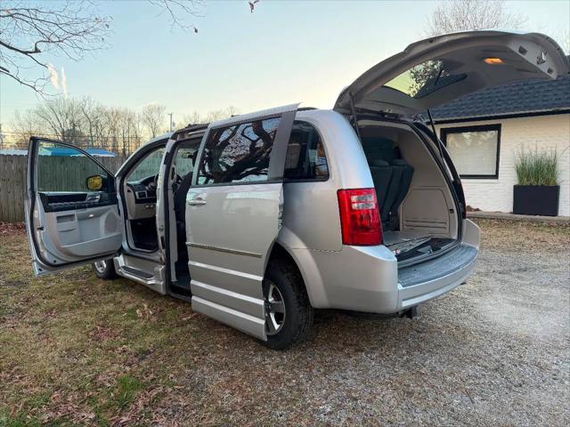 2010 Dodge Grand Caravan SXT