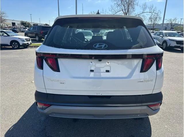 2026 Hyundai Tucson Hybrid Blue SE