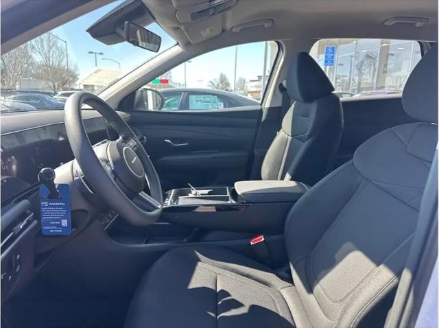 2026 Hyundai Tucson Hybrid Blue SE