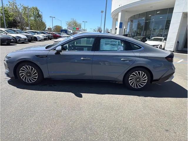 2026 Hyundai Sonata Hybrid Limited