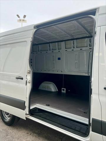 2024 Mercedes-Benz Sprinter 2500 Standard Roof 4-Cyl Diesel HO