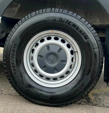 2024 Mercedes-Benz Sprinter 2500 Standard Roof 4-Cyl Diesel HO