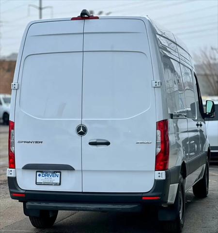 2024 Mercedes-Benz Sprinter 2500 Standard Roof 4-Cyl Diesel HO