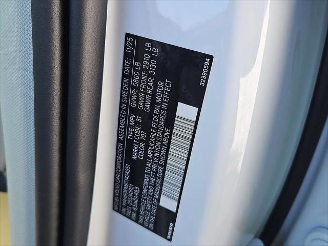 2026 Volvo XC60 Plug-In Hybrid Ultra, T8 AWD Electric/Gasoline, Dark