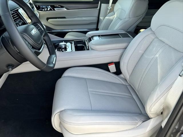 2026 Jeep Grand Wagoneer L Summit Obsidian 4x4