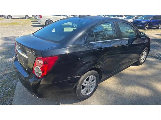 2016 Chevrolet Sonic LT Auto